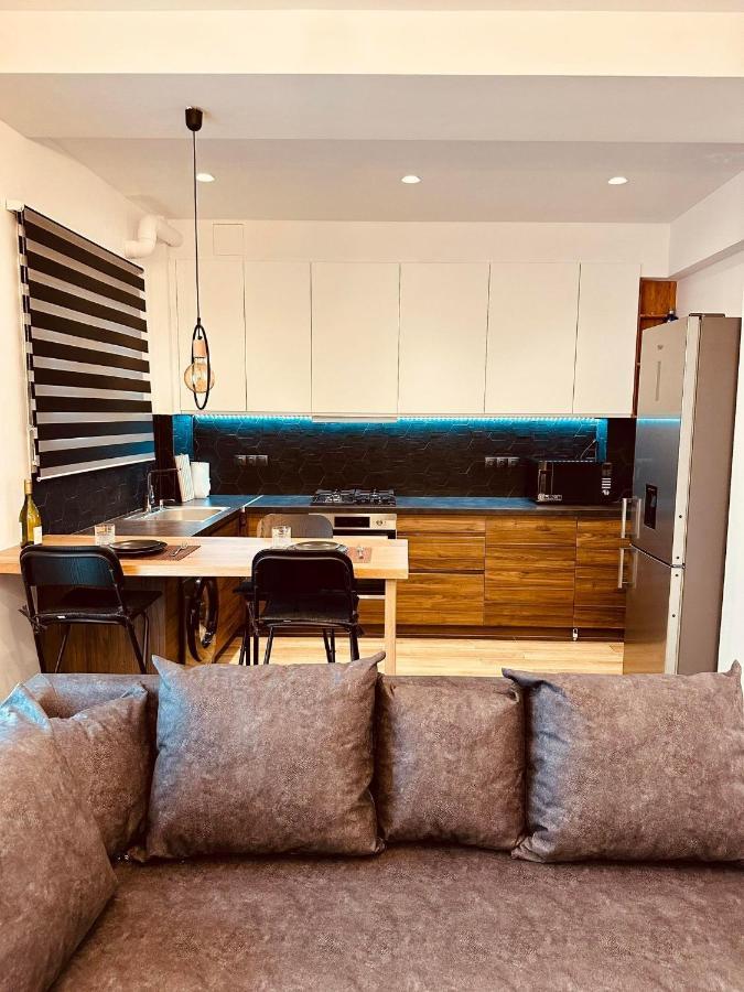 Apartment Dimitris Athena Bagian luar foto