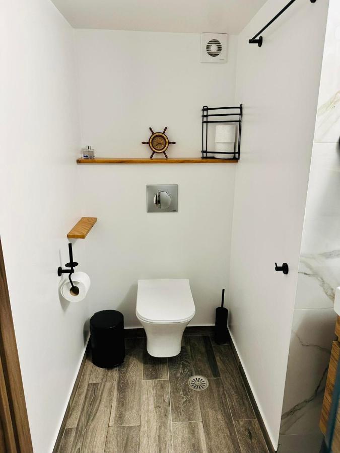 Apartment Dimitris Athena Bagian luar foto